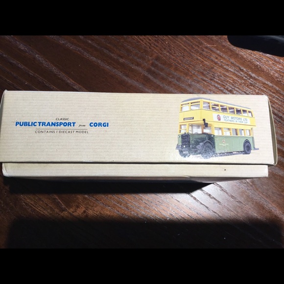 Corgi Classic British Bus Guy Arab Utility - New - Picture 2 of 4